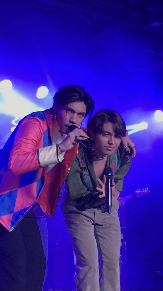 justforjoes's tweet photo. MY FAVEEEE DUO 
@gianbernardino_ @raphridao https://t.co/sxNZ1NDf0w