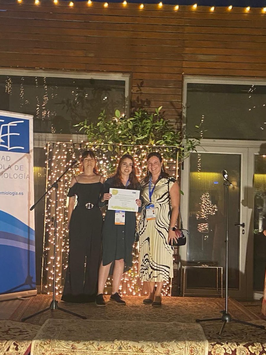 Grupo Salud Pública UA (@grupospua) on Twitter photo Y múltiples comunicaciones de personal investigador joven y senior.
Mención especial a <a href="/AriadnaCerdan/">Ariadna Cerdán Torregrosa</a> por su premio a mejor 1er artículo científico otorgado por el grupo <a href="/Grupo_EJE/">Grupo EJE - Jóvenes en Epidemiología y SP</a>. Y a <a href="/iriscomino/">Icomino</a> por su premio a mejor comunicación que presenta un estudio entre España/Portugal. Y múltiples comunicaciones de personal investigador joven y senior.
Mención especial a <a href="/AriadnaCerdan/">Ariadna Cerdán Torregrosa</a> por su premio a mejor 1er artículo científico otorgado por el grupo <a href="/Grupo_EJE/">Grupo EJE - Jóvenes en Epidemiología y SP</a>. Y a <a href="/iriscomino/">Icomino</a> por su premio a mejor comunicación que presenta un estudio entre España/Portugal.