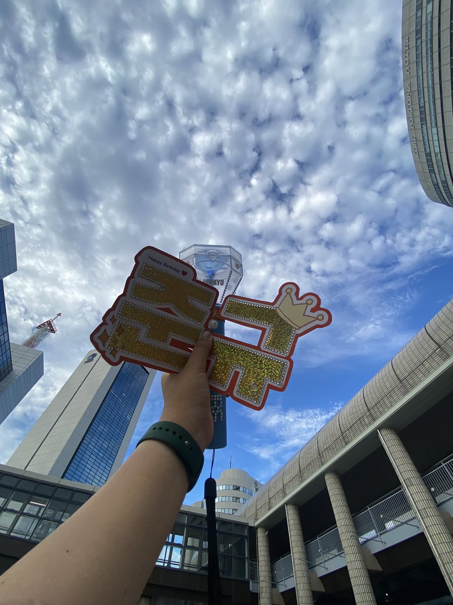 kkyukkyukkyu_'s tweet image. ジュンギュの優しさ、謙虚な姿勢、音楽に妥協しない強い心、全部本当に大好き
これからもどんどんいい男になっていく姿を追い続けるよ
愛おしくて大切なジュンギュ
生まれてきてくれてありがとう
#GeniusHitmakerJunkyuDay
#붐바라비_밤밤_짱규생일을_던진다
#ジュンギュはオラたちの最高アイドルだゾ