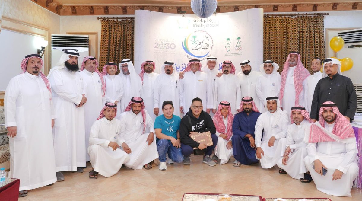 ksa_zajil1's tweet photo. بقيادة الكابتن عبدالعزيز الحسن مركز جدة يحتفي بأبطال الموسم 2022/2023 .. مبروك للفائزين https://t.co/NwSfnJc0uG