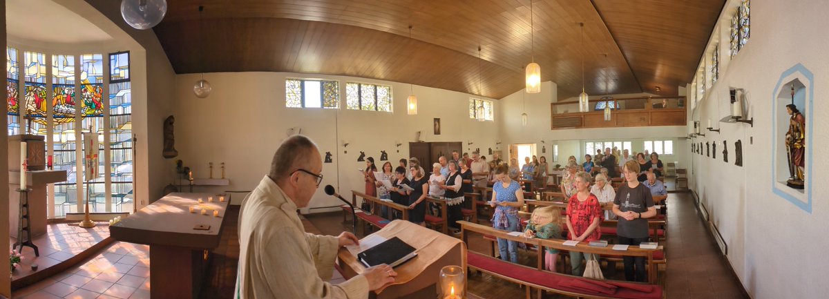 s_pollmeier's tweet photo. 40 Jahre Weihe der kath. Kirche St. Pankratius #Modau (OT von #OberRamstadt) @BistumMainz mit Diakon Wagner https://t.co/NuASHUknDz