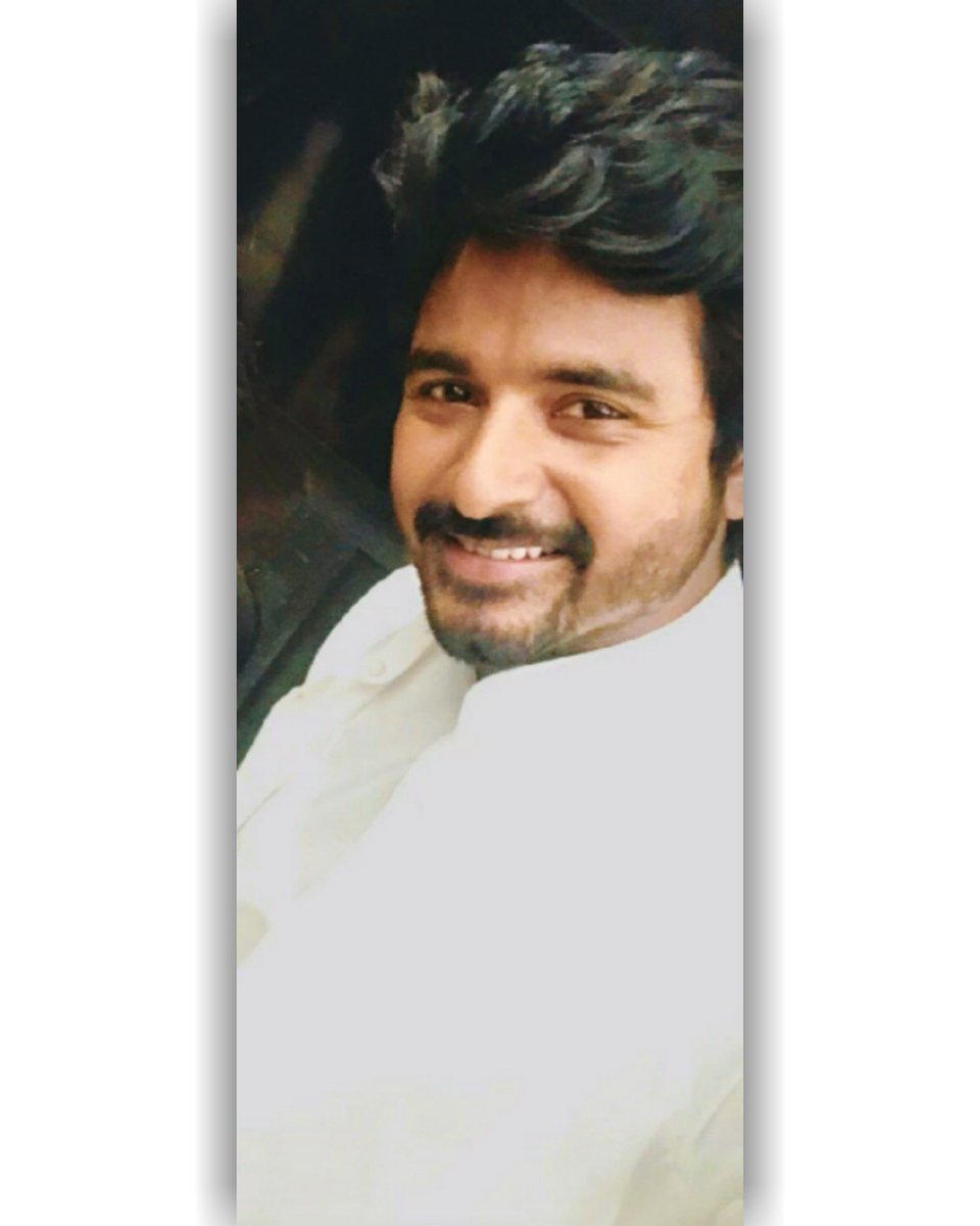 Black & White Kannu 👀
Unna Paatha Colour ah Maarudhe.. 🌈❤️

#PrinceSK #EveningBliss ✨