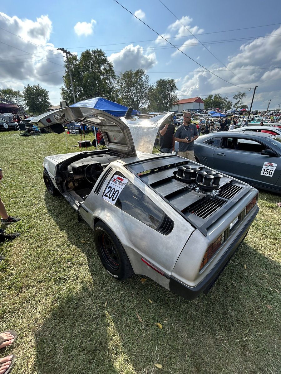 GerthDrew's tweet photo. 13 hours of tire smoke, high revving engines, 2 LS swapped Deloreans, one of my best friends and a 77 trans am while wearing my Burt shirt = a great day! #lsfest #lsfesteast https://t.co/uEoCcuwCei