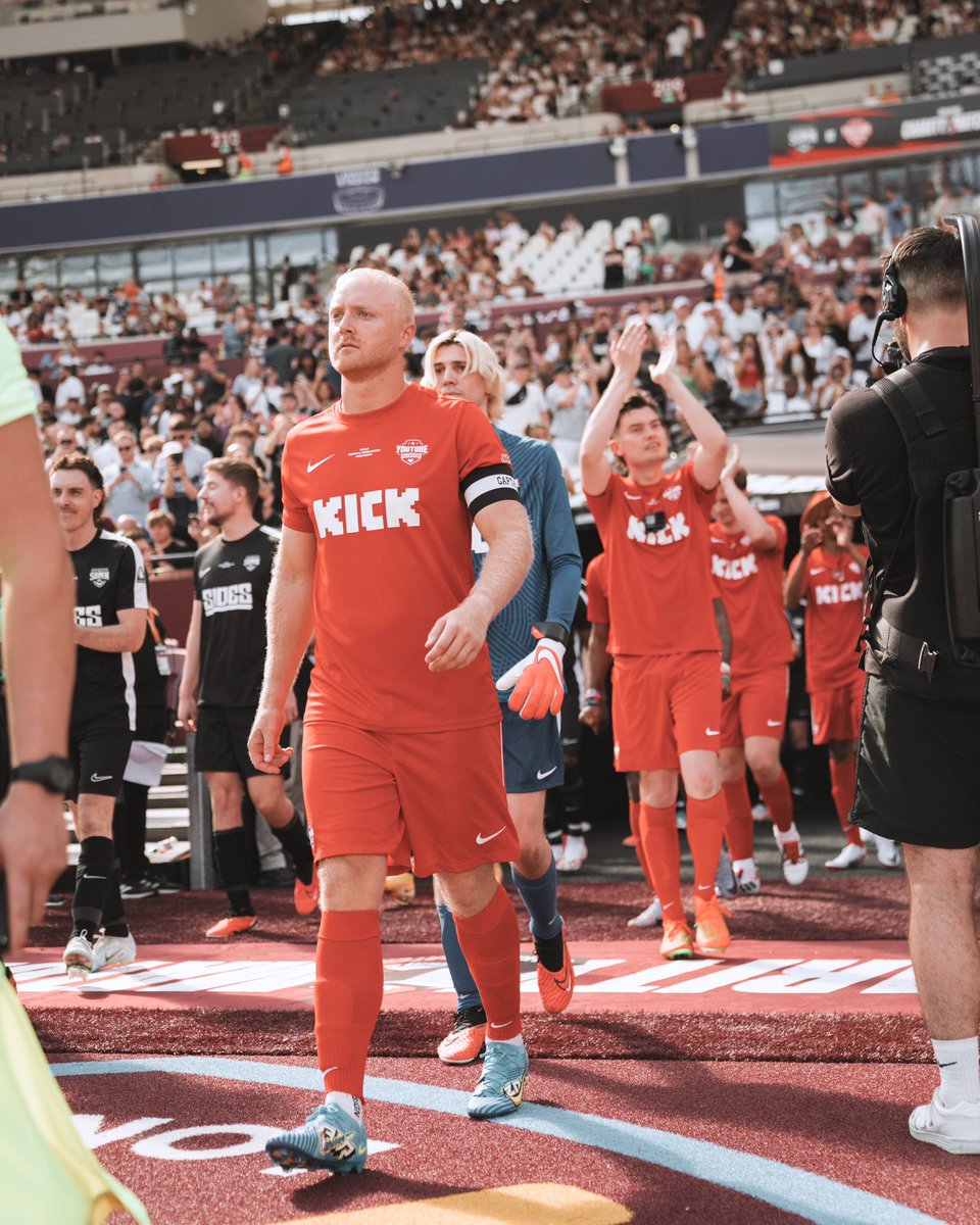 Theo Baker tweet media