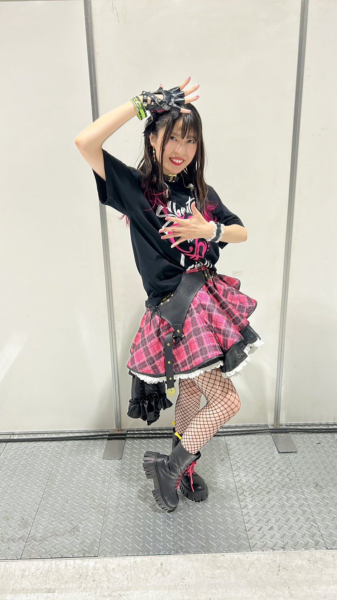 kanekosanndesu's tweet photo. #imascg_SoL 、2日間、終了しました〜！今日は久々のヴァルキュリアもあって、ロックな曲、盛り沢山でした🥳盛り上がったね〜！！

また写真とかもゆっくりアップししていくね✨
取り急ぎ！！！プロデューサーさん！そして、全スタッフさん、アイドルの皆！ありがとうー！ラブ🫶

 #cg_SoLday2 https://t.co/HVtSSXXg9D