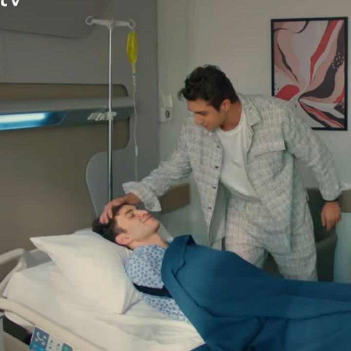 daylightberkali's tweet photo. Tolgaya bebeğin gibi baktığın gün...🥺🥺
#dortol #DorukAtakul #tolgabarcin https://t.co/aQyYaSI2jX