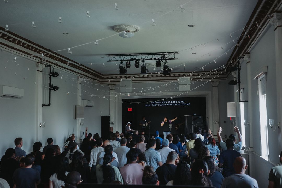 zion_nyc's tweet photo. Sundays are when we gather as a church family to remember we're not alone in this journey. We're surrounded by brothers and sisters from all walks of life, all following the same Lord to the same destination. Come join us this morning as we worship and pray together. BK service a https://t.co/rPJTFuWnfP
