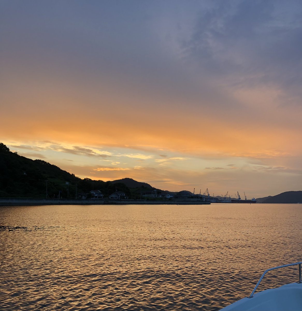 夜明けと同時に出航
そして手ぶらで帰宅
チーン😭