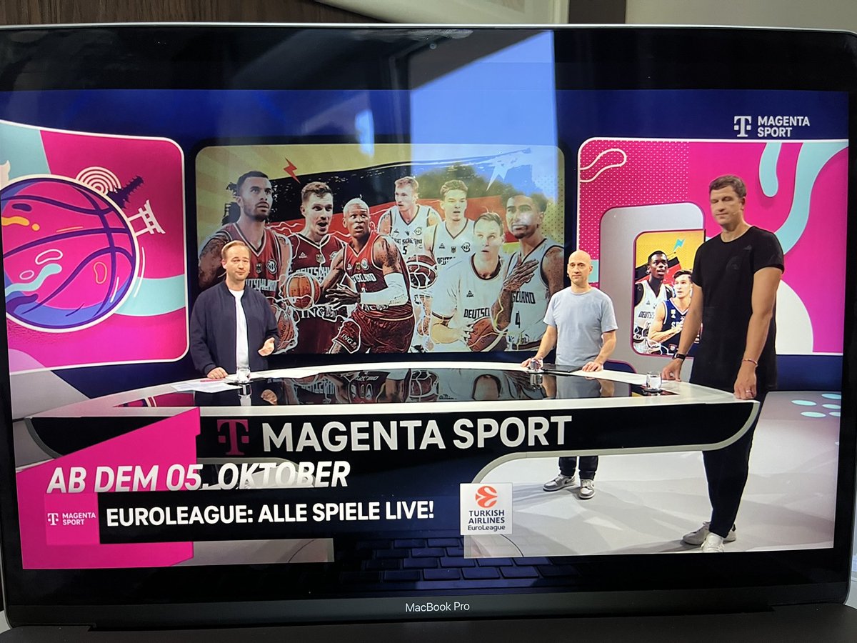 dirk_adam's tweet image. Nur damit das klar ist. Ich schaue bei MagentaSport. #BasketballWM #GERSRB #DBBTeam @DBB_Basketball @MagentaTV