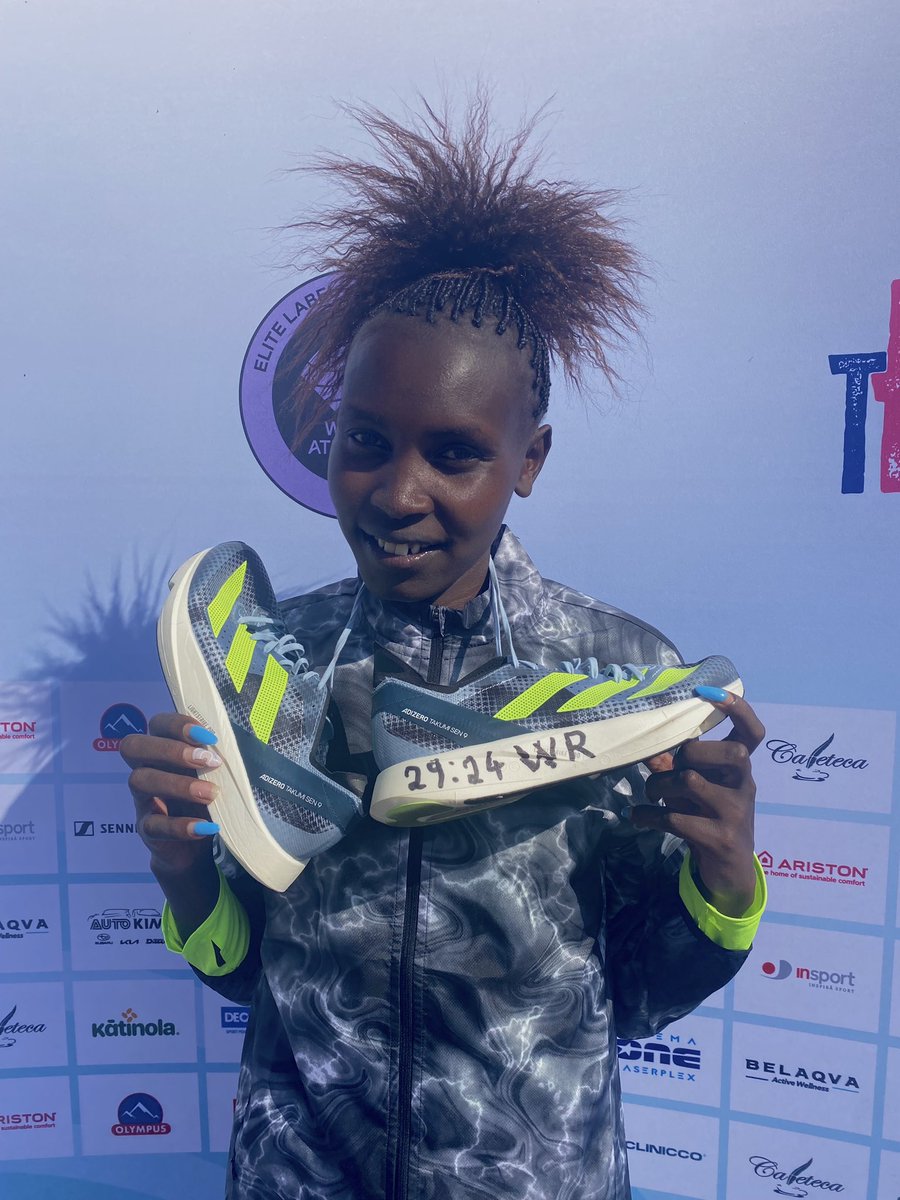 One day. TWO world records in Brasov💥 Agnes Ngetich rewrites the history books, clocking in at 14:25 for the women’s only 5k and 29:24 in the 10k to crush ALL records set before her. 👏 👟 Adizero Takumi Sen 9 #ImpossibleIsNothing #Adizero