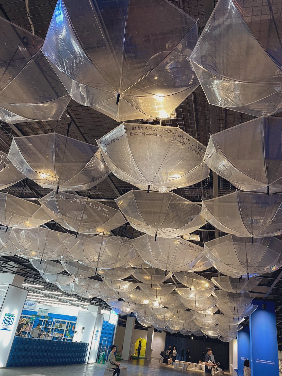 coart77's tweet photo. To do keep our life cleaned.

-Gwangju design biennale https://t.co/rQoFaT9Vbl