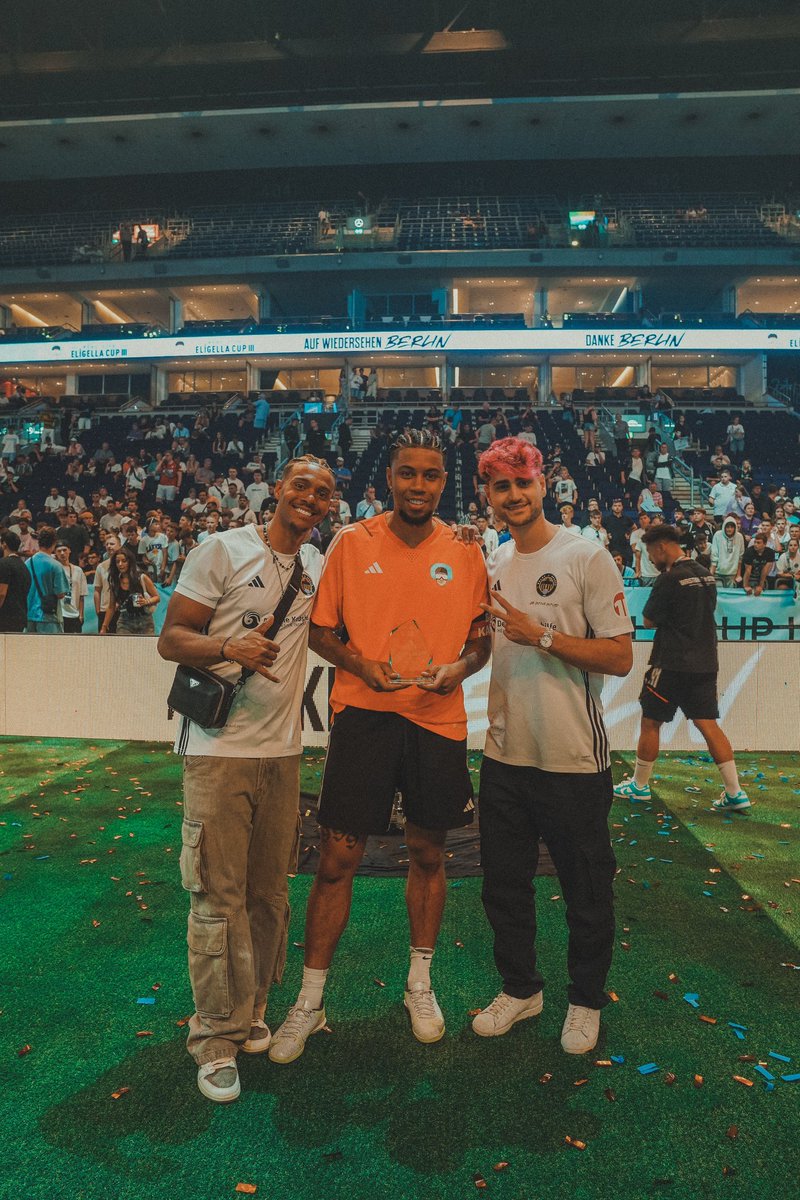 EliasN97's tweet image. Einfach nur krass gewesen ❤️ danke an alle dir mir dieses Leben ermöglichen ❤️ ich hoffe alle Teilnehmer und Zuschauer hatten ein schönen Tag 🙏🏽 das war erst der Anfang 🤝🏽🔥