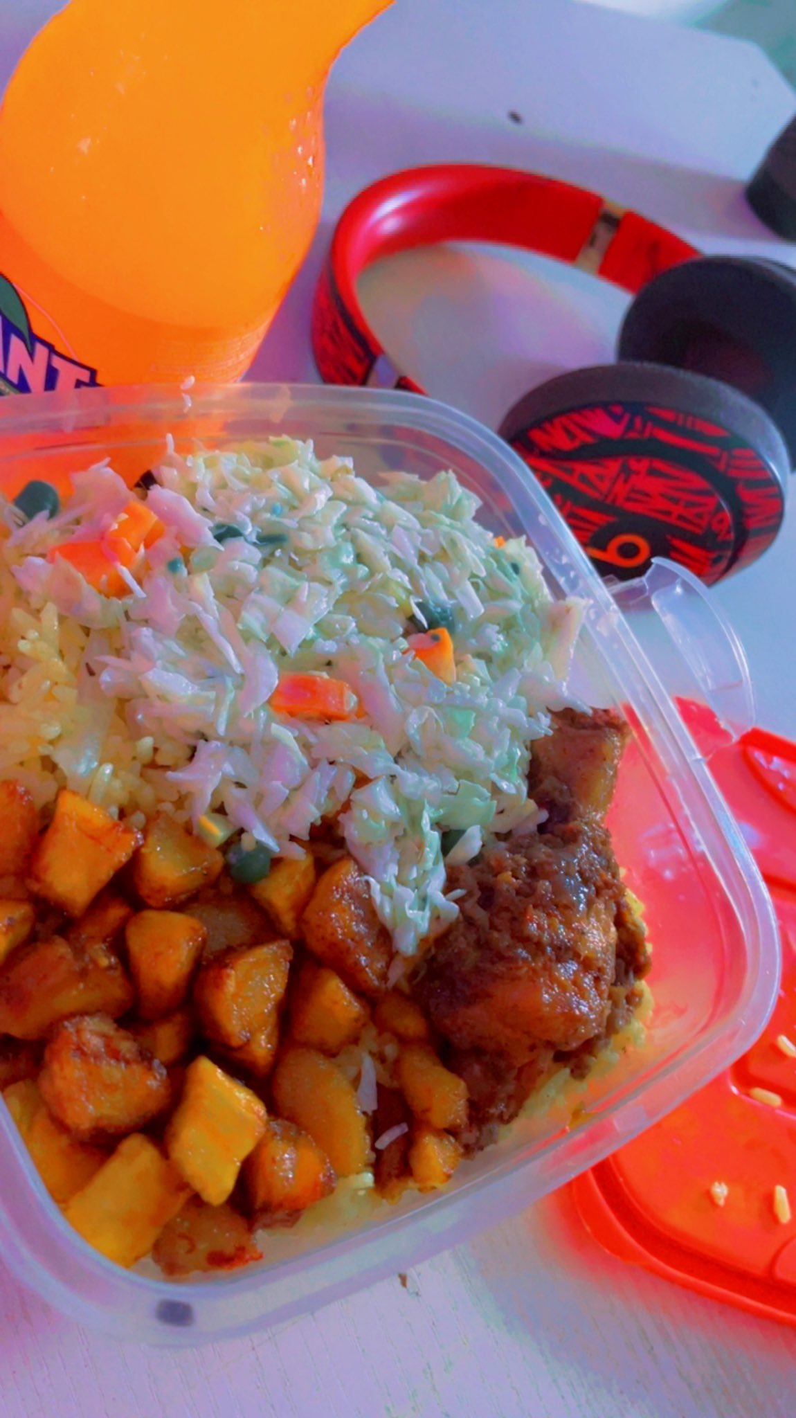 𝔹𝕒𝕓𝕒𝕣𝕚ℚ 🇳🇬 𝐊𝐰𝐞𝐬𝐢 🇬🇭 Sibusiso 🇿🇦 on X: Fried rice + diced  dodo + Salad + Chicken + Fanta. God bless my neighbor 🙏🏽  t.coV5CP56LIO0  X