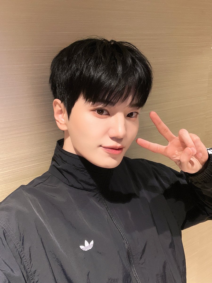 성종이 앓는 계정🍋 tweet media