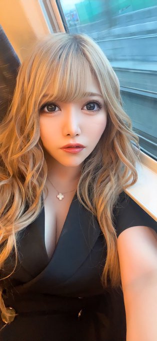 定期の新幹線🚅 https://t.co/vMpVwE9oVg