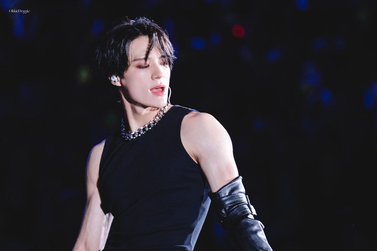 OkkieDoggie_423's tweet photo. 230910 NCT NATION in Osaka Day2
🦇 
#JENO #제노 #ジェノ #NCT #NCTDREAM #엔시티드림 https://t.co/v2j4WrJ0TU