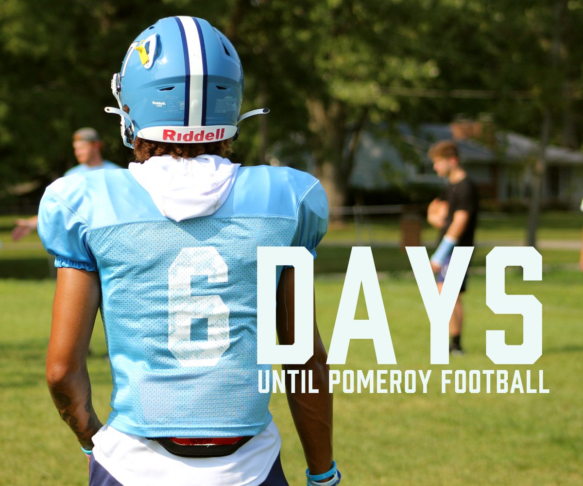 Saint Mary-of-the-Woods College Football tweet media