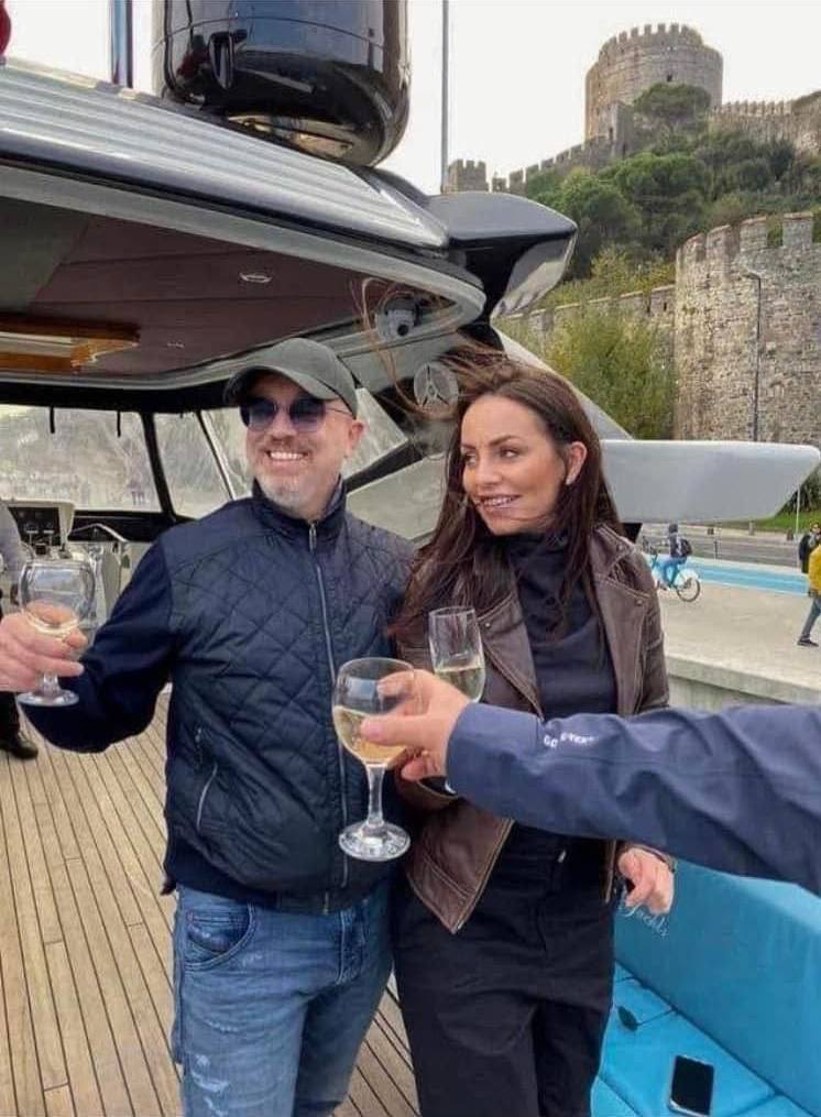 Former Minister of Defense of Ukraine Reznikov, after his resignation, is already in Europe on a yacht. Apparently marks successful earnings.