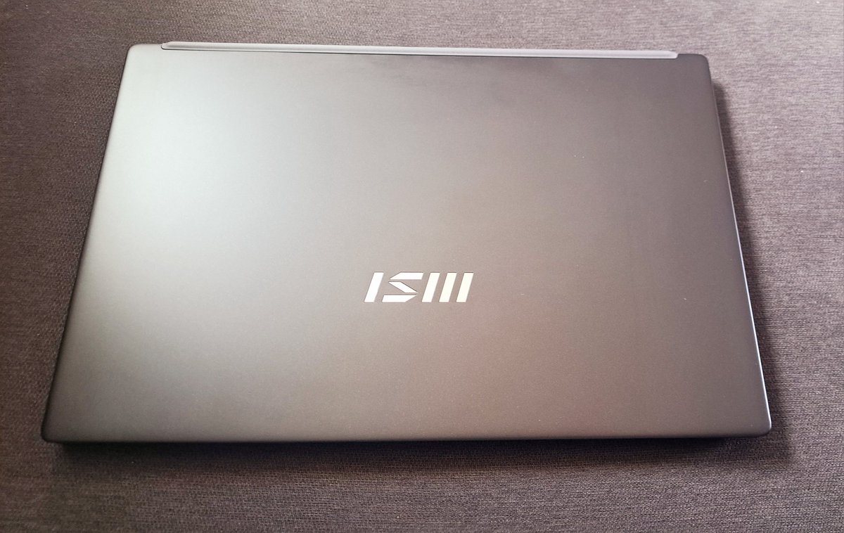 Psych2Code's tweet image. My laptop is looking barren and is in need of personality 💻 ✨️ 

Where can I get some cool stickers? Additionally, please comment a pic of your favorite sticker! 👇

#laptop #womenintech