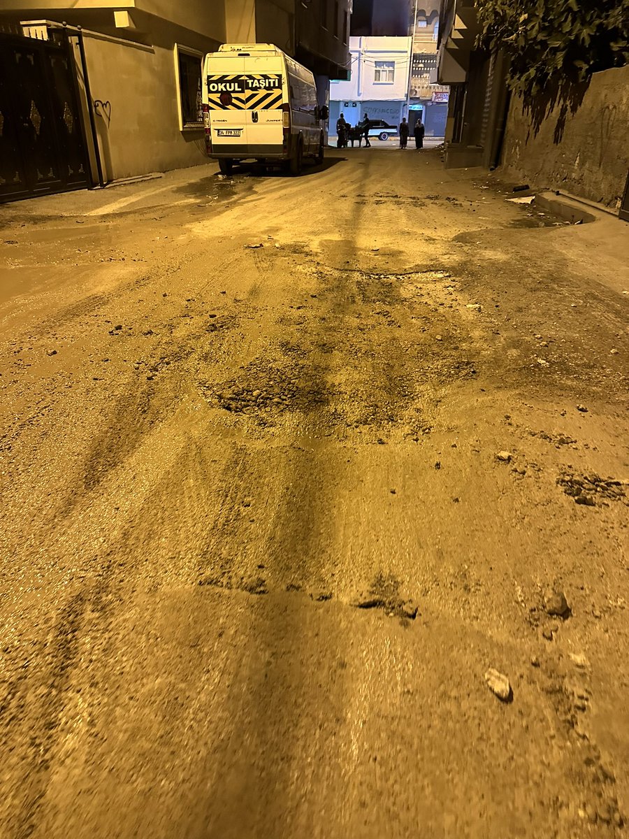 Arızanın giderilmesi ve Özveri çalışmalarınızdan dolayı teşekkürlerimizi sunuyoruz sayın belediye başkan vekilimiz <a href="/Ercan_Kayabasi/">Ercan KAYABAŞI</a> nusaybin halkına vermiş olduğunuz hizmet takdire şayan 👏👏👏