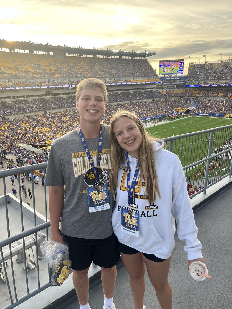 BoSchaefer62's tweet photo. Enjoyed the game day visit to @Pitt_FB.   Thank you for the experience @Coach_Manalac https://t.co/nMJ6CQrDBx