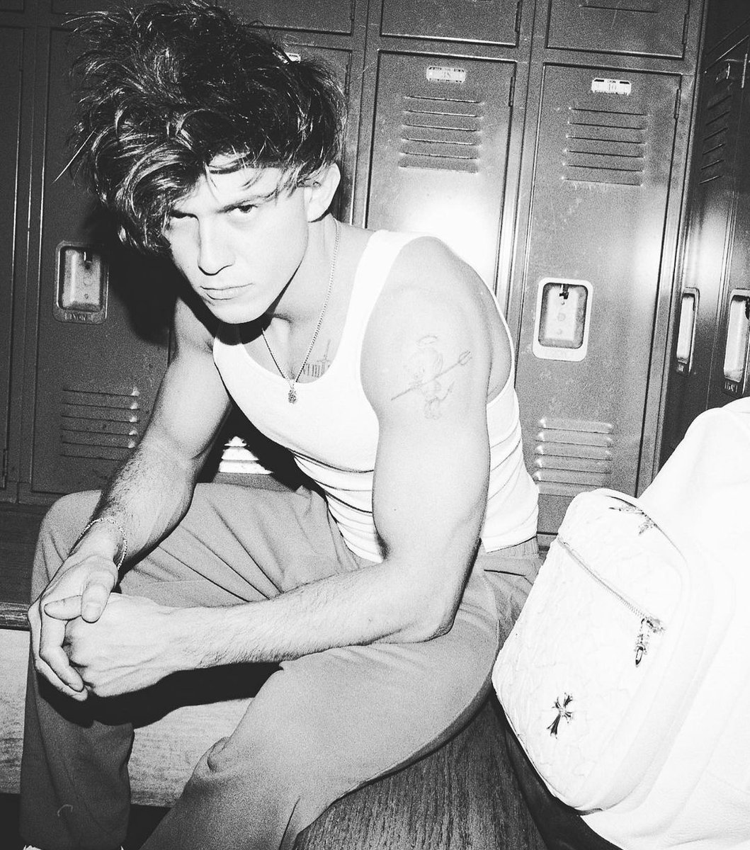 Show night <a href="/SCWrestling1/">Sin City Wrestling</a>!

Eiley and I arent competing, but maybe we will find ourselves some challengers. Anybody that wants what we got should speak the fuck up.