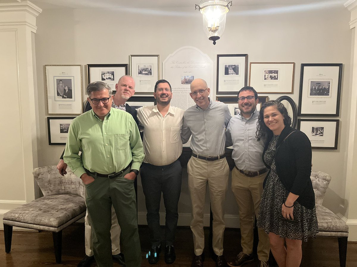PGrivasMDPhD's tweet photo. thanks @WilliamKimMD @MattMilowsky #StergiosMoschos for fantastic experience &amp; kind hosting at @UNC @unc_cn dream team!Great to see @DrLisaCarey @kategessner_uro #TracyRose #Damrauer meet with fellows for advice! @m_e_nielsen @angiesmith_uro @LaurenMachos @fredhutch @jrgralow https://t.co/COi8dZtxna