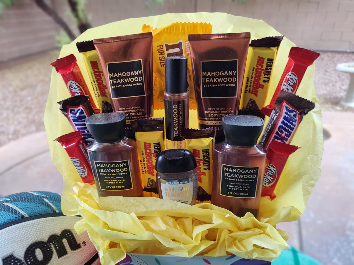 giftsbyreshanda's tweet photo. The Just For Him Collection
Come On ladies... He Is Your Man
Available Only In Las Vegas
#basketsbyreshanda #onlyinlasvagas
https://t.co/ebHLf6jg9O https://t.co/M0fzLqdv2w