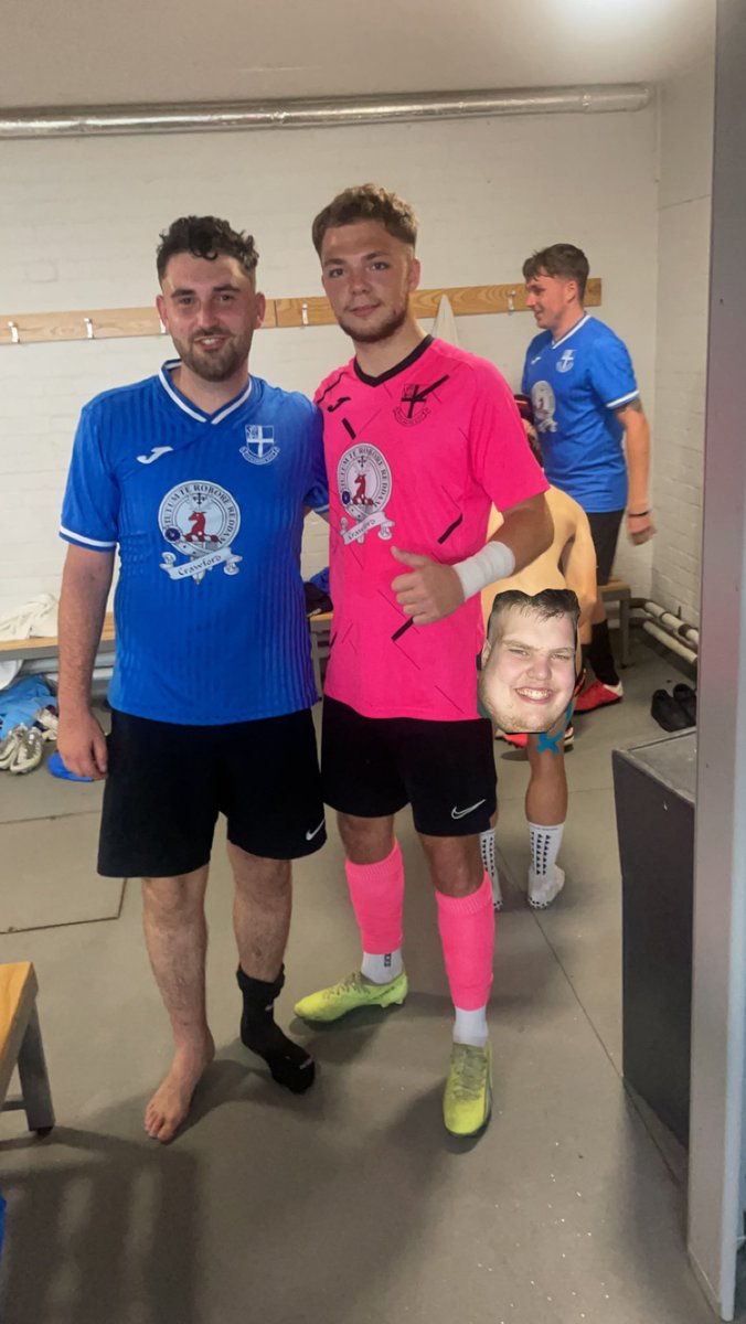 8-2 Win V Whitelands to kick the league off shit in first half still shit in the second half but a wins a win, fair play to whitelands two unreal goals. onto cutteslowe next week

Dolts ⚽️⚽️⚽️⚽️
Cian ⚽️
Mass ⚽️⚽️
Boads ⚽️ 

MOTM hog great shift