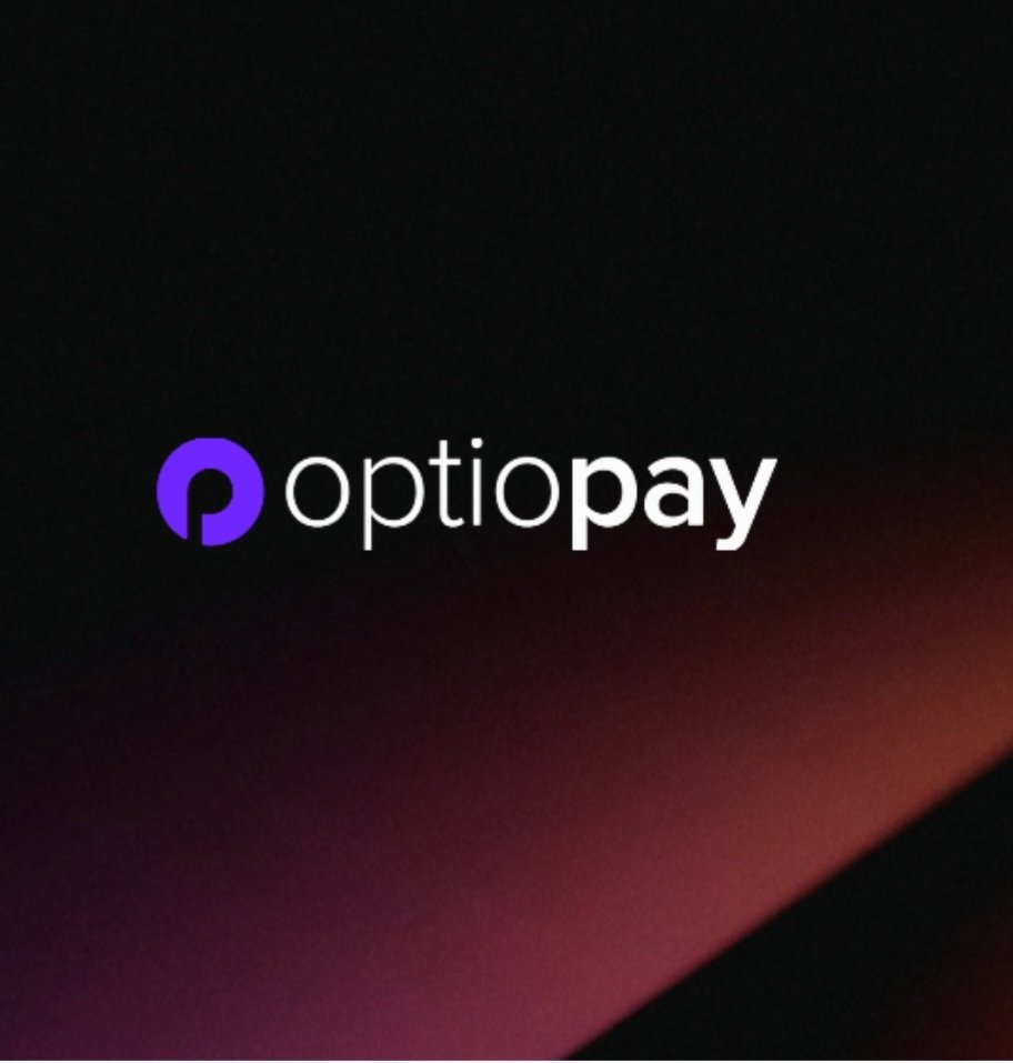 ChrisMackiefour's tweet photo. Optiopay by Nicole Junkermann https://t.co/6SBuAKLeOg
