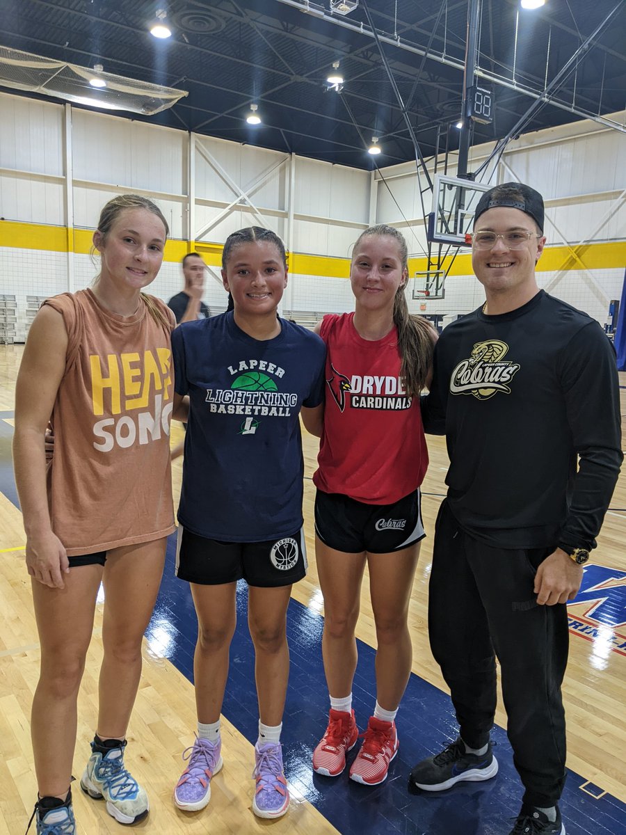 Evan Bell tweet media