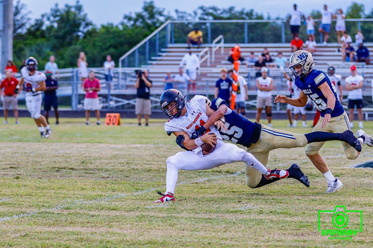 chaseqman25's tweet photo. New Week, same focus. #QBChaseR @WBBullsSports @WestBocaBullsFB @CoachDylanPotts @larryblustein @JerryRecruiting @TheCribSouthFLA @EraPrep @IsaacEdelman @FootballHotbed https://t.co/AFyiFHQd5g
