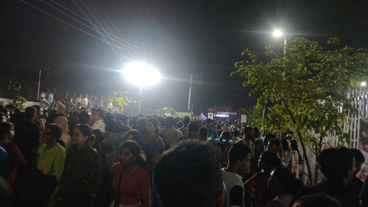 swaminathr1989's tweet photo. #ARRahman
#failedevent
#arrahmanconcert @arrahman
Huge scam with 2-3 times oversold tickets.
GOLD (3k tick) entry closed within 1 hour of show
One elderly woman fainted due to suffocation
1 kid name Maya missing (I hope they found her)
Sound quality worse than tape record. https://t.co/9xcvmaFXjg