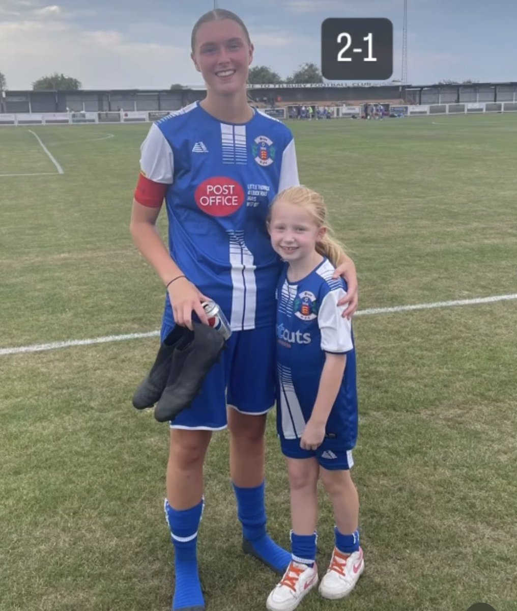 HayleyBobBill's tweet photo. @GraysAthleticWG @FACupWomens My little girl loved being a mascot today ⚽️ https://t.co/9IML6O8yCA