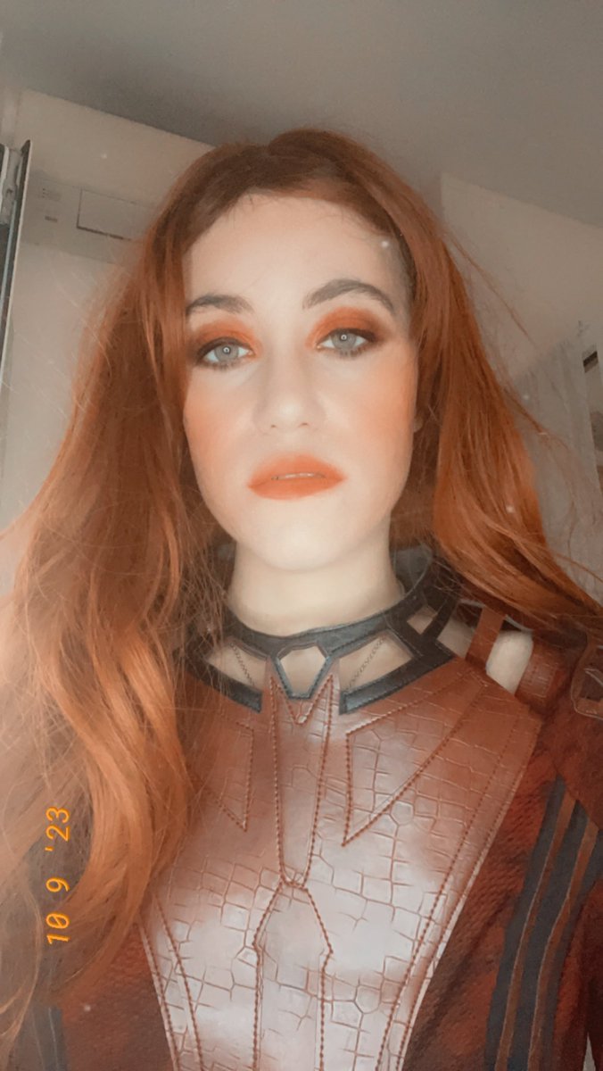 ariab4nshee's tweet photo. #Cosplay #cosplayer #Marvel #mcu #MarvelComics #wandamaximoff #ScarletWitch #elizabetholsen #wandavision #DoctorStrange #MultiverseOfMadness https://t.co/3YqpfdVSBe