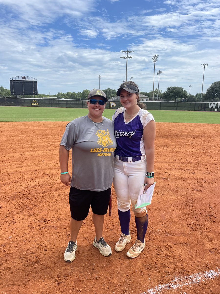 KaraAlday's tweet photo. Had an amazing day Saturday at @Winthropsoftbal. Thank you to @CoachFuller7, and @CoachMoWyatt from @LMC_Softball for hosting the camp! Can’t wait to be on campus again! https://t.co/OiHgogrgOw