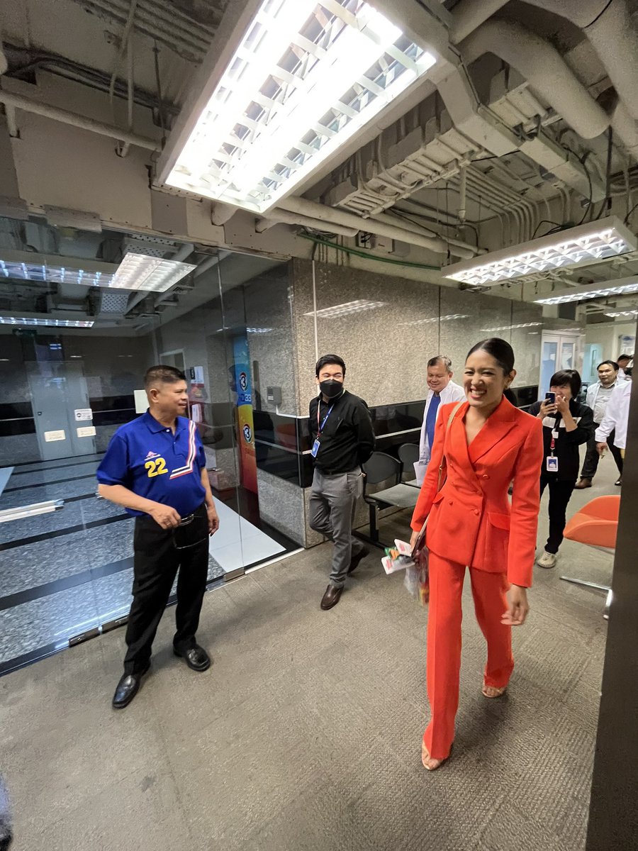 #เลือกตั้งซ่อมระยอง ก้าวไกลชนะขาด ได้คะแนนเพิ่มจากรอบ 14 พ.ค. ถึง 10,000 คะแนนทั้งที่ผู้มาใช้สิทธิ์น้อยลงจาก 95,000 เหลือ 79,000

อีกไม่ไกล ก้าวไกลทั้งแผ่นดิน 

*ภาพประกอบไม่เกี่ยวกับเนื้อหา แต่ได้อรรถรส 😂