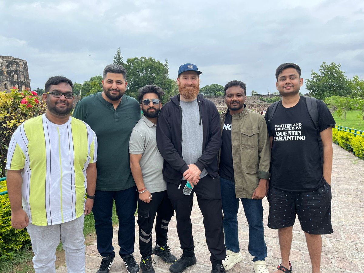 ArpitSh21680150's tweet image. Bumping into @SamiZayn just hours before Friday&apos;s Superstar Spectacle was insane. He was kind enough to pose and listen to us blabber and stumble on our words due to being starstruck. Love the man! @sidsachdeva1299 @scammedlord 
#WWESuperstarSpectacle