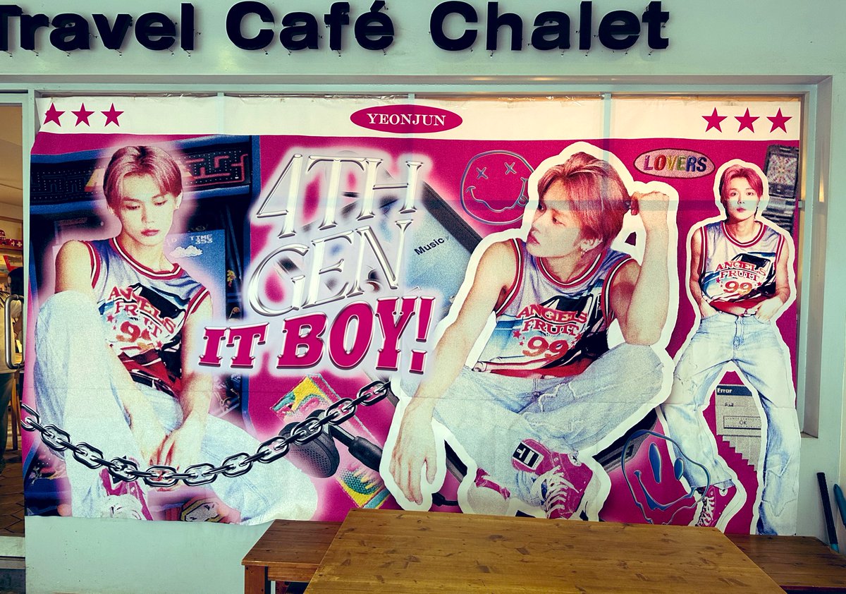 hanyoil221's tweet photo. #4TH_GEN_IT_BOY
카페 샬레
존재감 뿜뿜한 핑쿠 연준이 보여서 갔는데
진짜 가서 뮤비 틀어주시고 진짜 파티느낌났따
특전 완전 마니 주시고 디저트 특전사면 공짜로 럭드한번 할수있다해서 했는데 포카 왕창받음!
너무 예뻤다🥰 https://t.co/TNtUeHOUBU