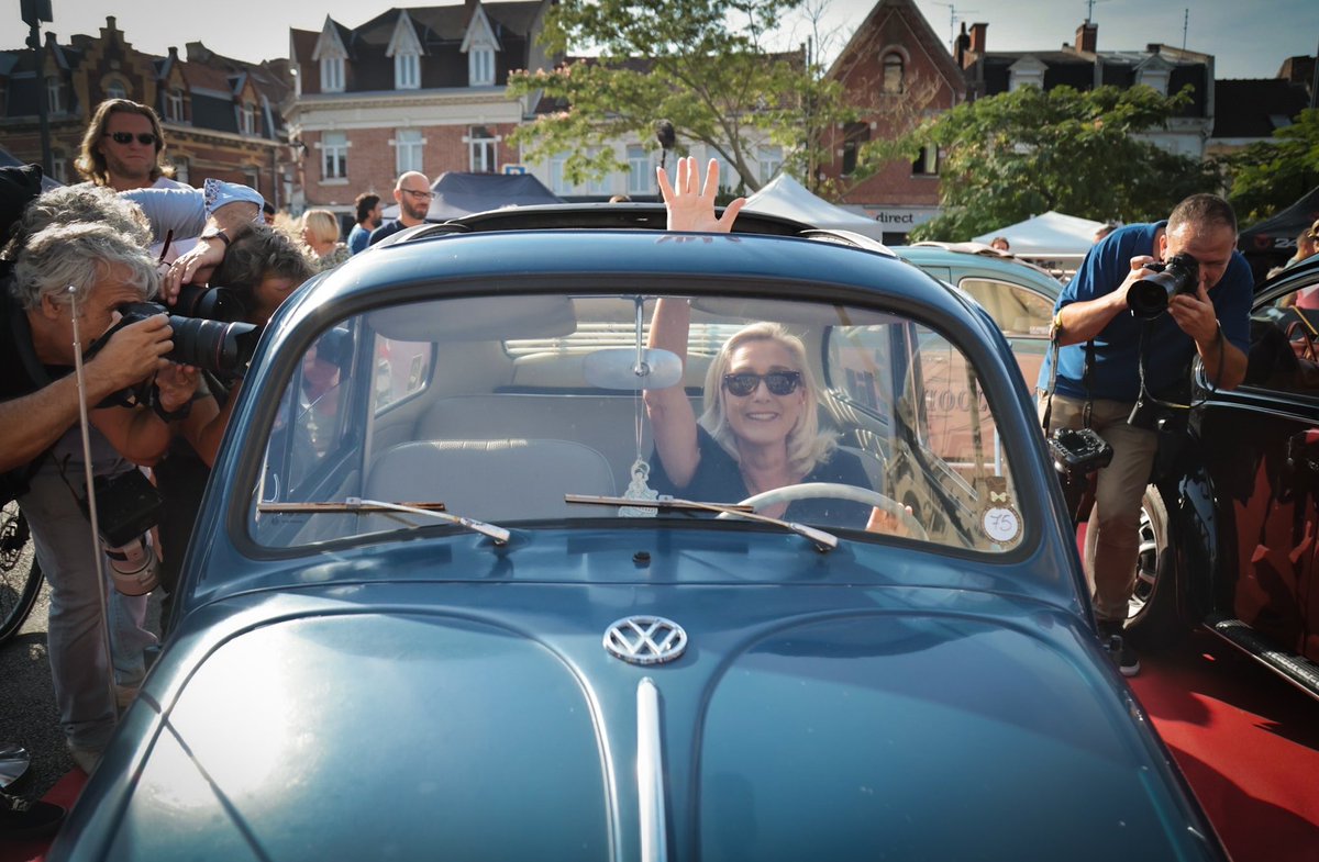 Donnez un titre à cette photo :