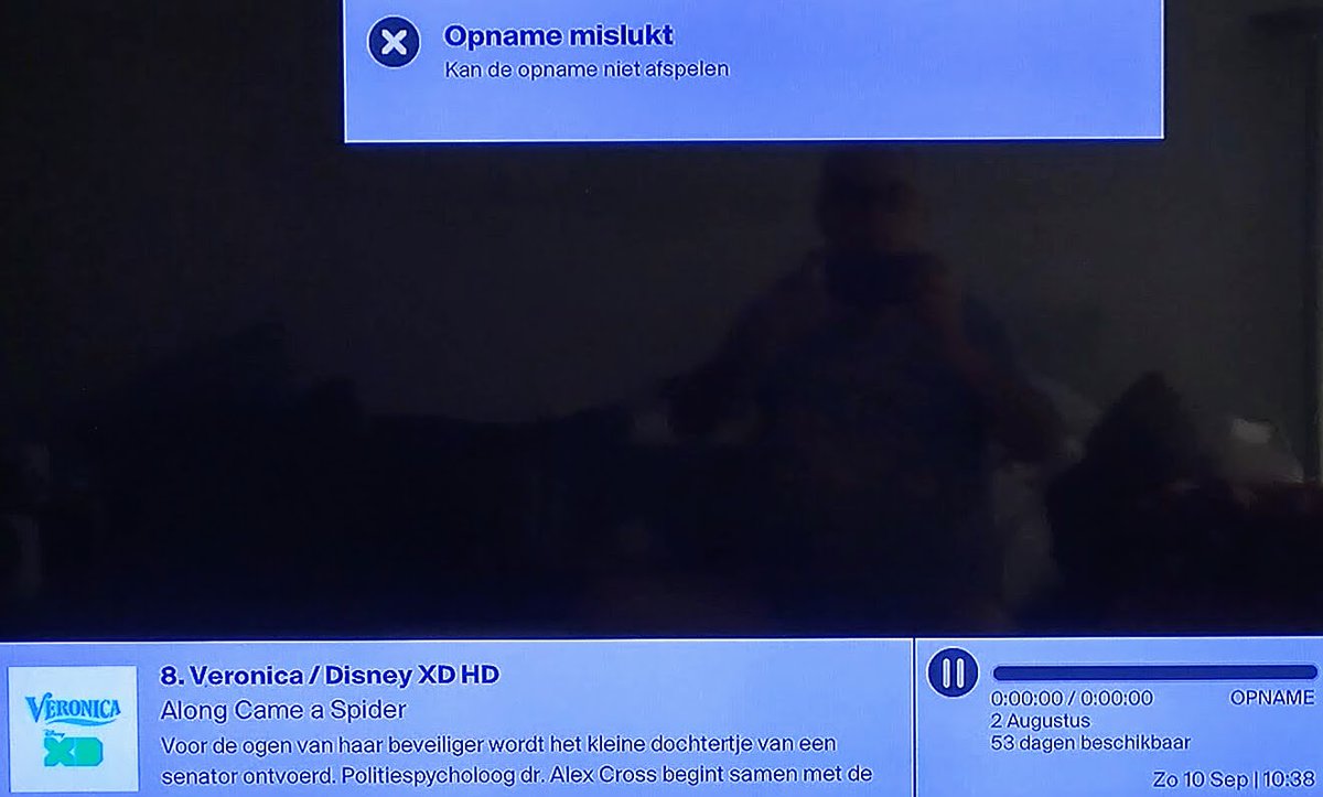 henkbbm's tweet photo. #opnamemislukt @onlinepuntnl Al 1 week probeer ik deze film, die nog 53 dagen beschikbaar is. Zie hier een lijst met 20 opnames die ik niet te zien krijg. Opvallend dat ze (op 1 na) allemaal van @foxNL zijn en allen in augustus. Zijn de systeembeheerders nog steeds op vakantie? https://t.co/eTx4DkoVDt