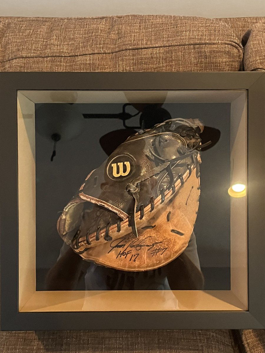 buddymorgan00's tweet photo. @Pudge_Rodriguez shrine complete @WilsonSportingG  @MLBNetwork @Rangers @tigers https://t.co/deONMOR3t5