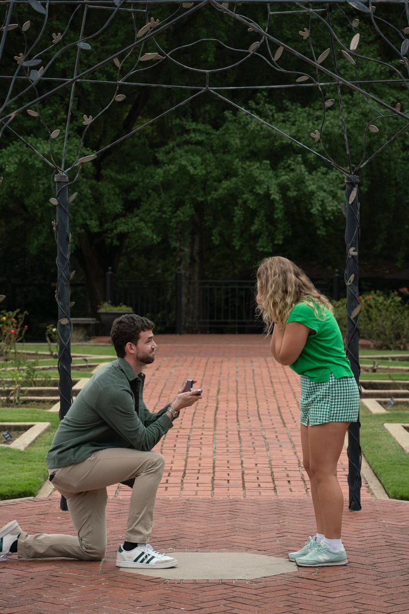 CaulfieldCarson's tweet photo. Had to start off the season with a ring @AshlynBaldi08 https://t.co/iNwUDmURor
