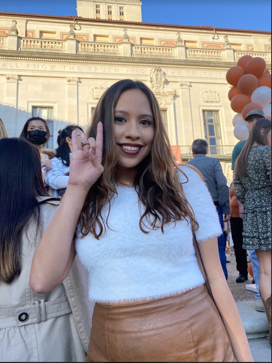 UTMedCorps's tweet photo. Congratulations to our volunteer of the month, Carissa Hernandez! She helps assist with volunteer and member coordination and registration, as well as coordinating training events! We greatly appreciate all of her help! https://t.co/iPpGJfSLBu