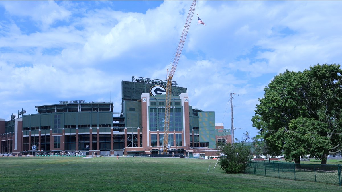 jonessign's tweet image. We're ready for some football! Are you? Jones Sign is a Proud Sign Partner of the Green Bay Packers! 

#JonesSign #GoPackGo