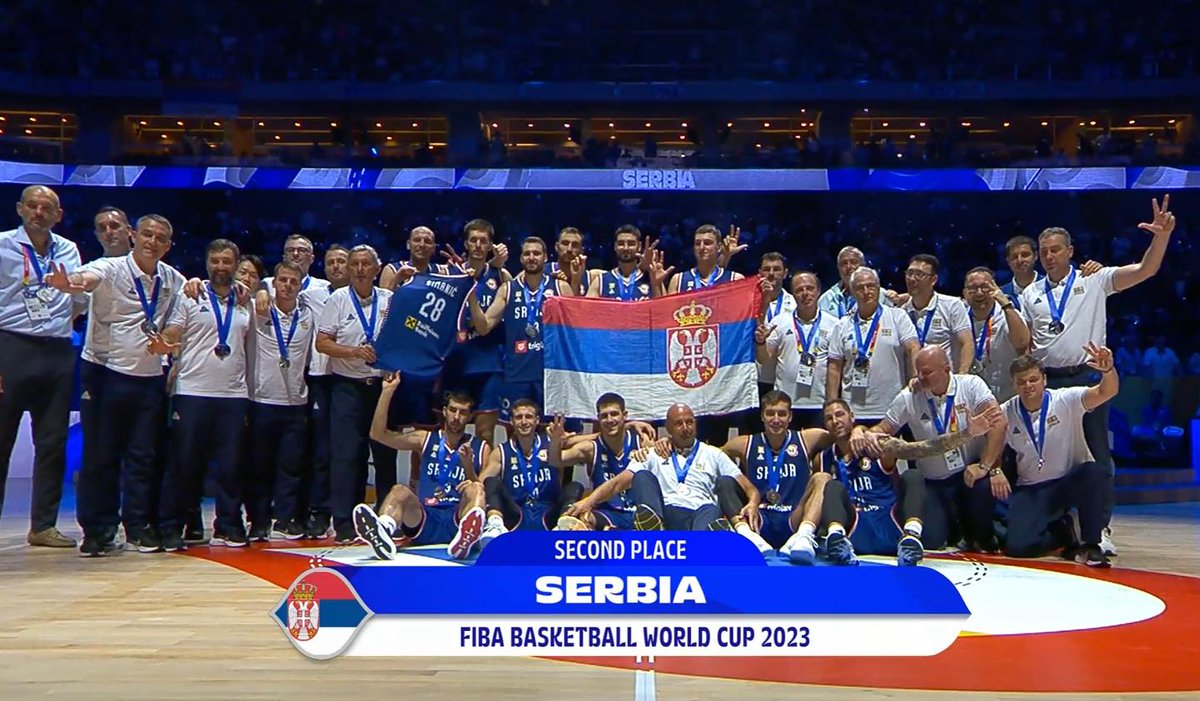 Момци, хвала вам до неба! Ви сте наш понос! 🇷🇸🥈👏🏻👏🏻👏🏻

#GERSRB | #FIBAWC