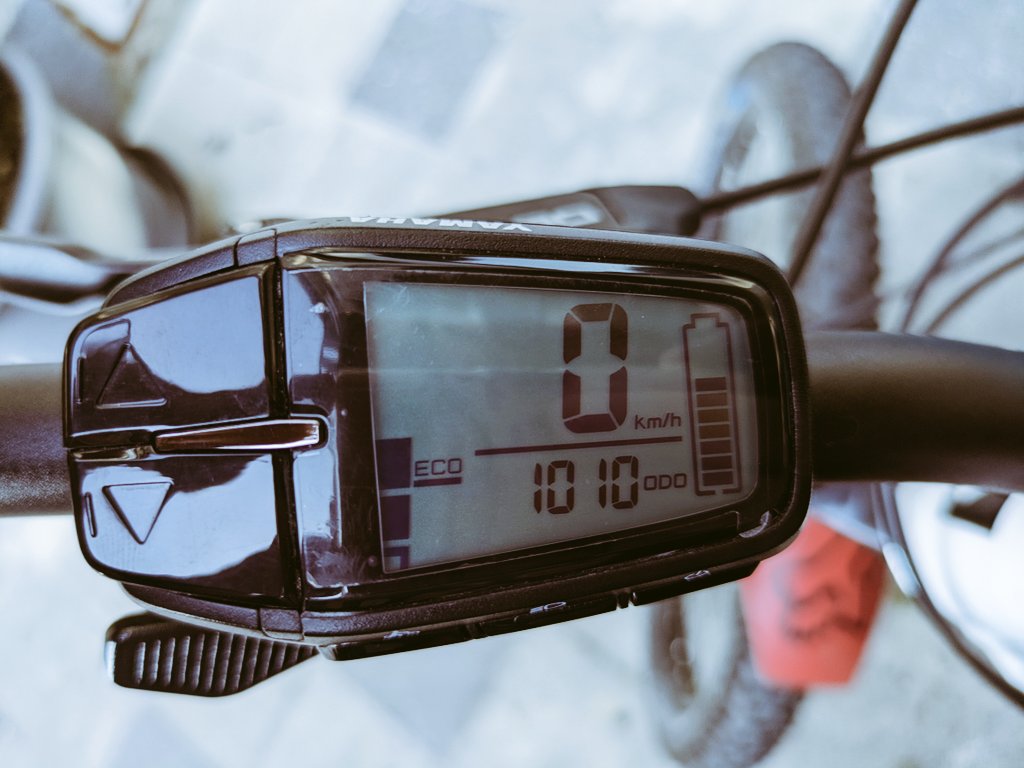 TheRealBrauni's tweet photo. Heute die 1000 geknackt.
Auf weitere 1000.
Nebenbei war ich zwischendurch noch 2h Wandern bei 31 Grad 🥵
Na hoffentlich rächt sich das morgen nicht.
#mtb #radfahren #fit #bike #fahrrad #sport #ebike #fettsack #weightloss https://t.co/uGD3VuQTwz