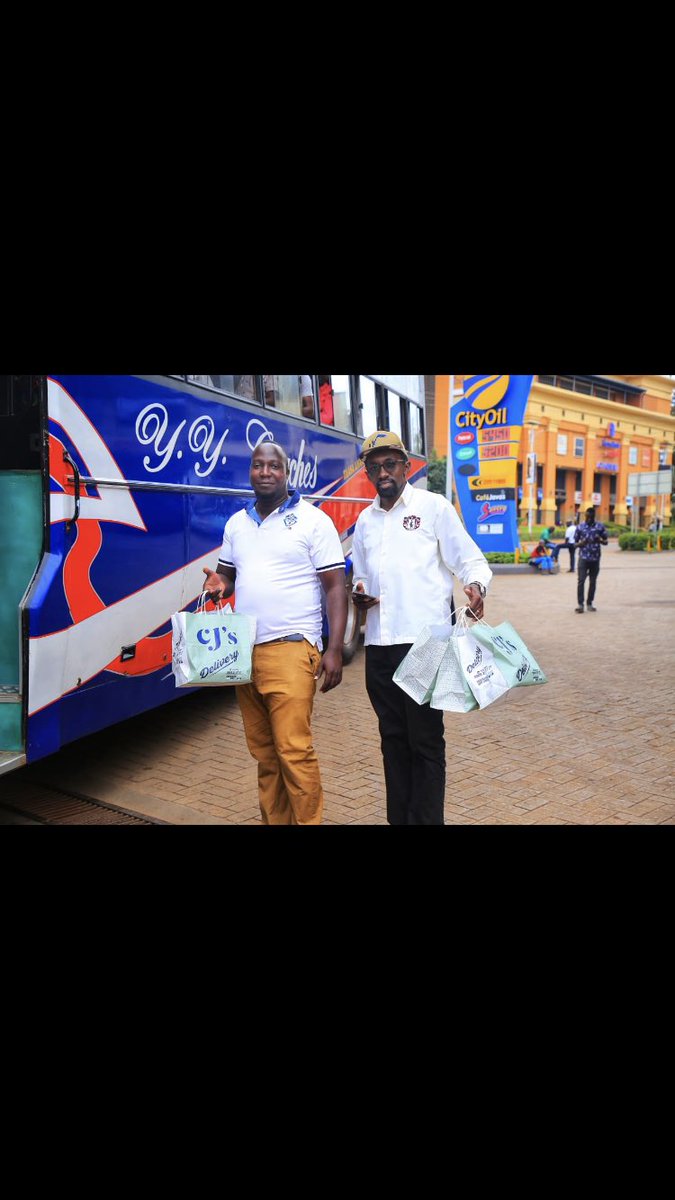 NamuChristine's tweet photo. The ASOU LANGO surgical camp begins! We were blessed by Our very own long time partner @Cityoil @cafejavas_ug breakfast&fuel to transport over 200 healthcare providers.The teams have arrived!
#langosurgicalcamp #asoucamp #langoregion #langopeople
@ASOU_Official @AnesthesiaUg https://t.co/NYP8OkUaGx