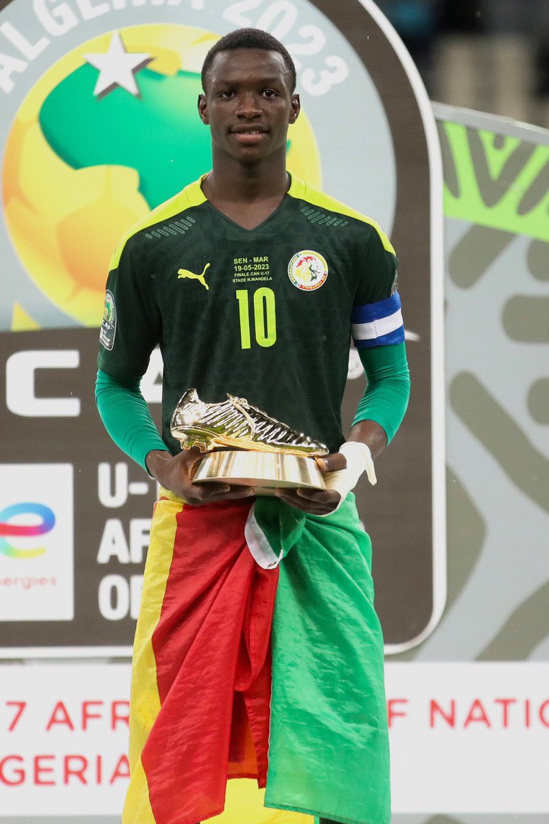 Amara Diouf became the youngest ever to play for Senegal — born in 2008, 15 years and 94 days. ✨🇸🇳

A LW from Generation Foot academy that produced Sadio Mané.

He’s joining Metz, deal already agreed for the future. 🇫🇷