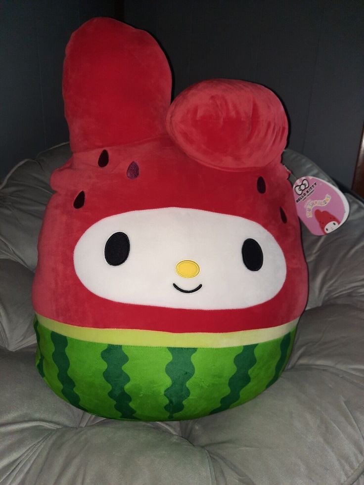 sanriodaily's tweet photo. watermelon my melody squishmallow 💫 https://t.co/HQYWvFriYB
